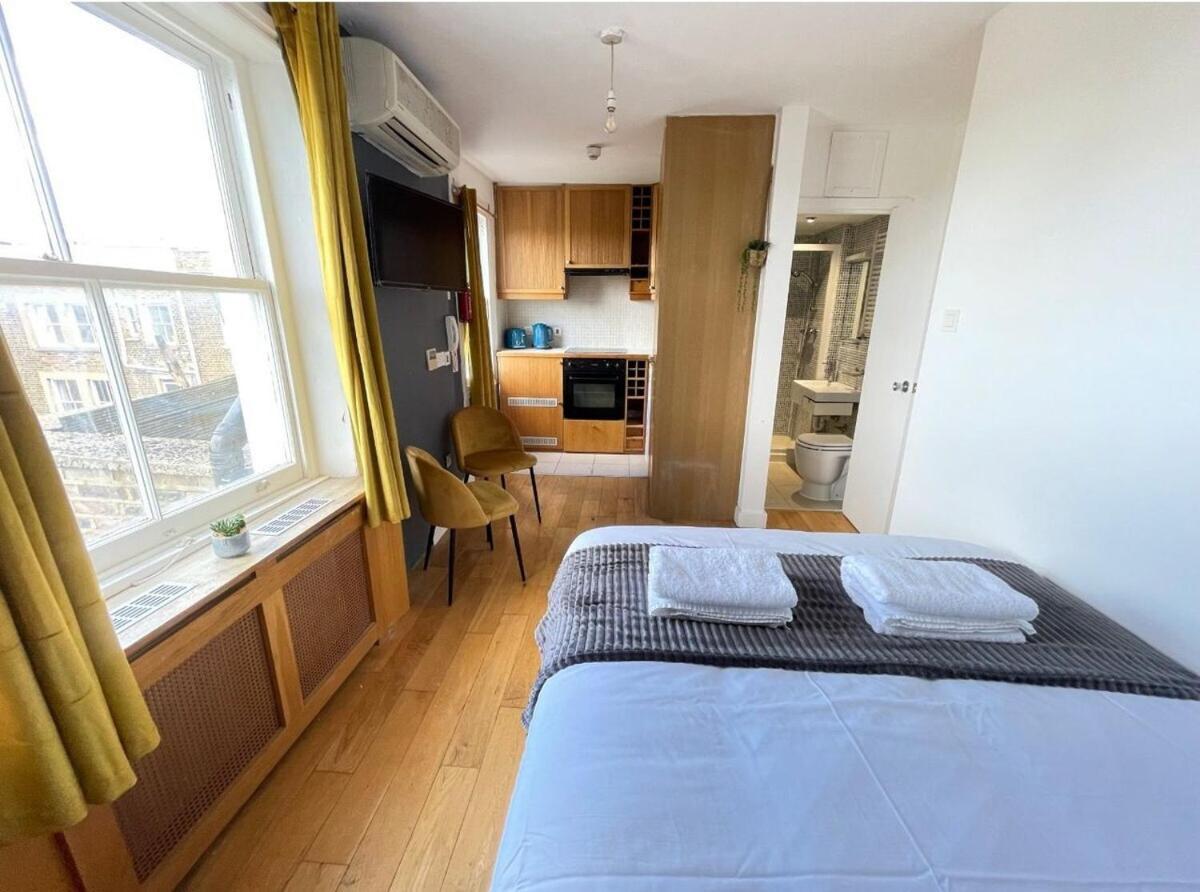 Portobello Road Artistic Studios 'Budget' Londres Quarto foto