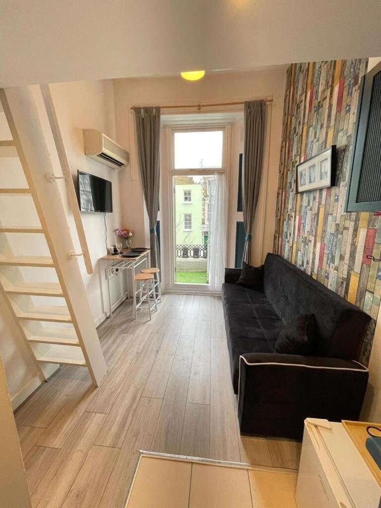 Portobello Road Artistic Studios 'Budget' Londres Quarto foto