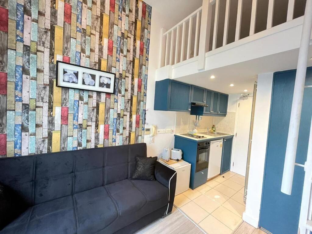 Portobello Road Artistic Studios 'Budget' Londres Quarto foto