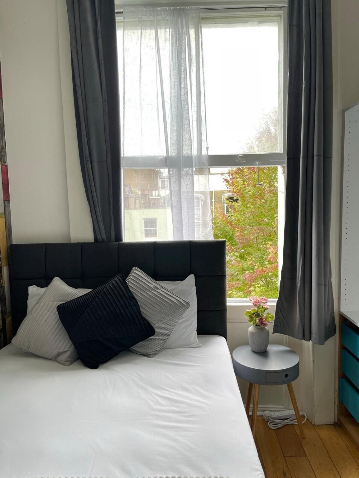 Portobello Road Artistic Studios 'Budget' Londres Quarto foto