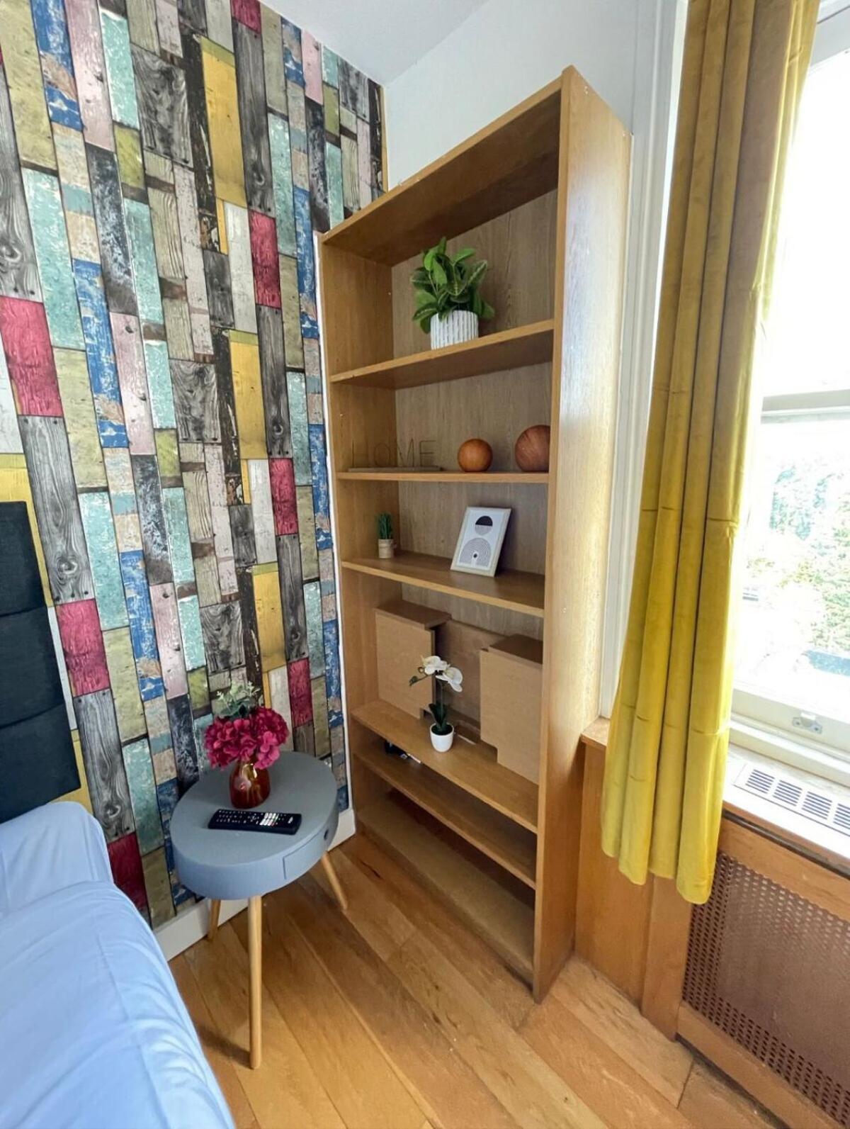 Portobello Road Artistic Studios 'Budget' Londres Quarto foto