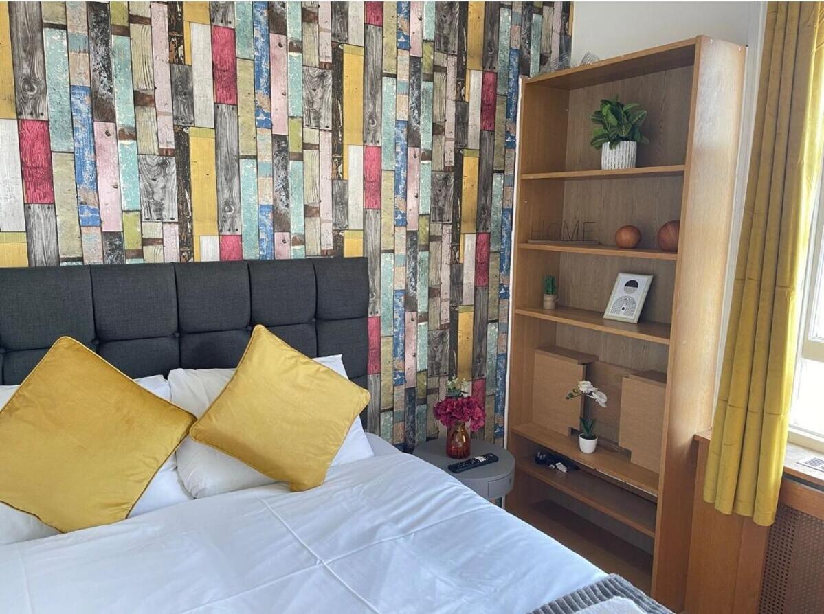 Portobello Road Artistic Studios 'Budget' Londres Quarto foto